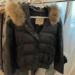 Monclear cropped down jacket